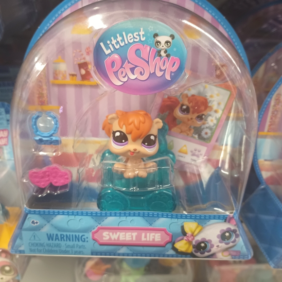Littlest Pet Shop Sweet Life Set - Orange and Blue - Picture 1 of 1